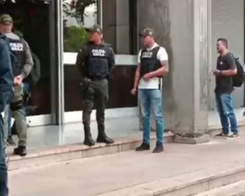 Armed man caused panic in Medellín by trying to enter the Palace of Justice