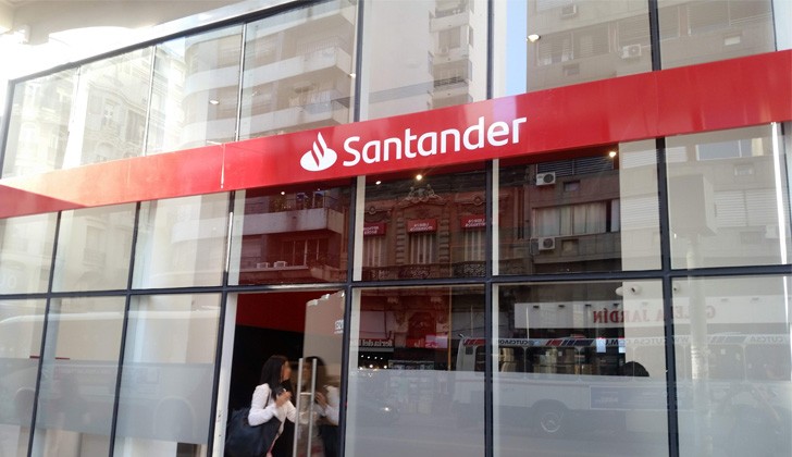 Banco Santander blames Tuesday's strike for an error in its system that duplicated customer transactions