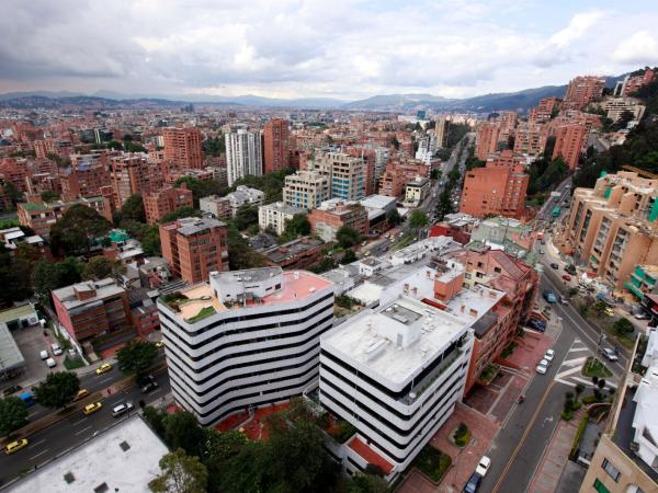 Bogotá, Valle and Antioquia added half of the GDP by 2021