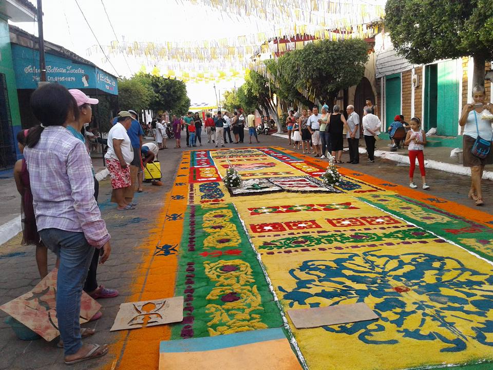 Chinandega mayor's office promotes passion carpets, but defends the ban on processions