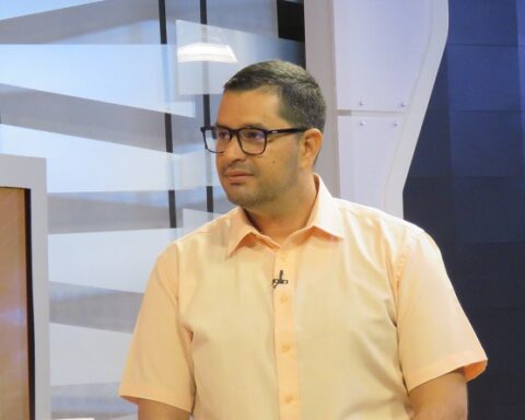 Community media dismantled media manipulation planned 21 years ago