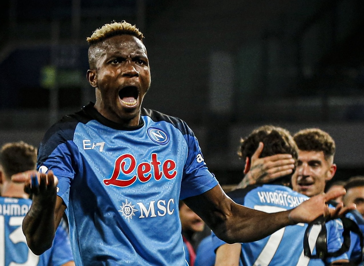 Controversial end that parks Napoli half a meter from the Scudetto