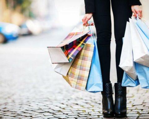 Diderot effect, the need to continue buying: how to control it?