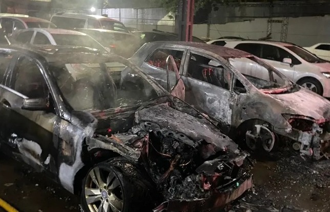 Fire affected two cars in a vehicle park