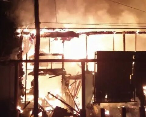 incendio, Batabanó, Cuba, hogar