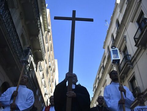 Holy Week: schedules and celebrations of the Church in Montevideo and Maldonado