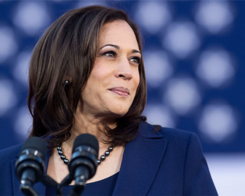 Kamala Harris announces investment to protect US coasts from climate change