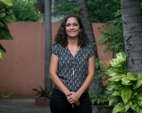 Mónica López denounces the "professional level of cynicism" of the INSS: she charges her, while she steals her mother's pension