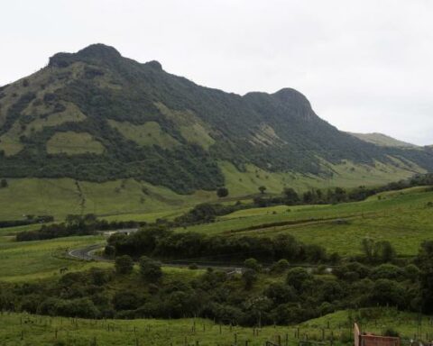 Nevado del Ruiz volcano: the PNN Los Nevados is closed due to the emergency