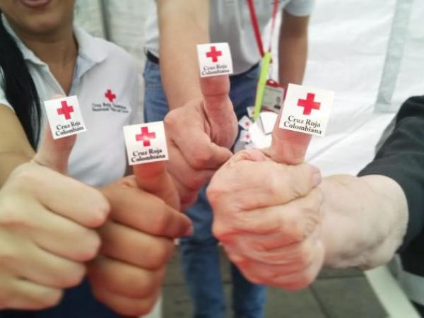 Not even the Red Cross was saved from layoffs: they will cut 1,500 jobs