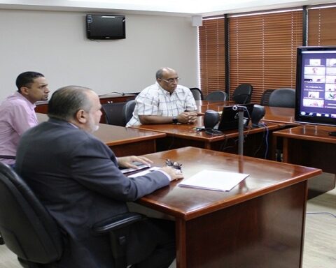 Defensor del pueblo propone a su homólogo de Bolivia como nuevo representante de la RINDHCA