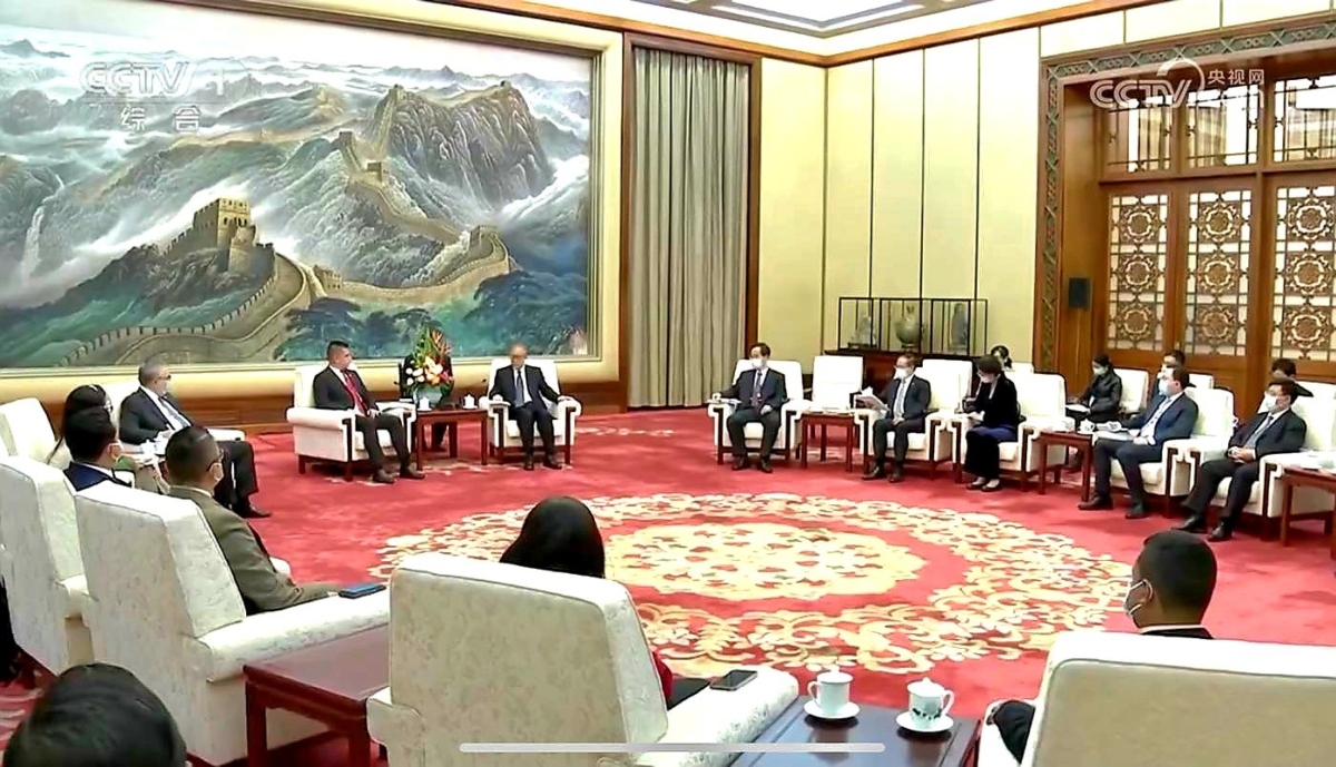 PSUV delegation exchanges strategies with Chinese leaders