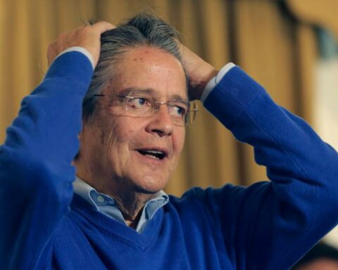Parliament of Ecuador notified Lasso of the trial against him for alleged embezzlement