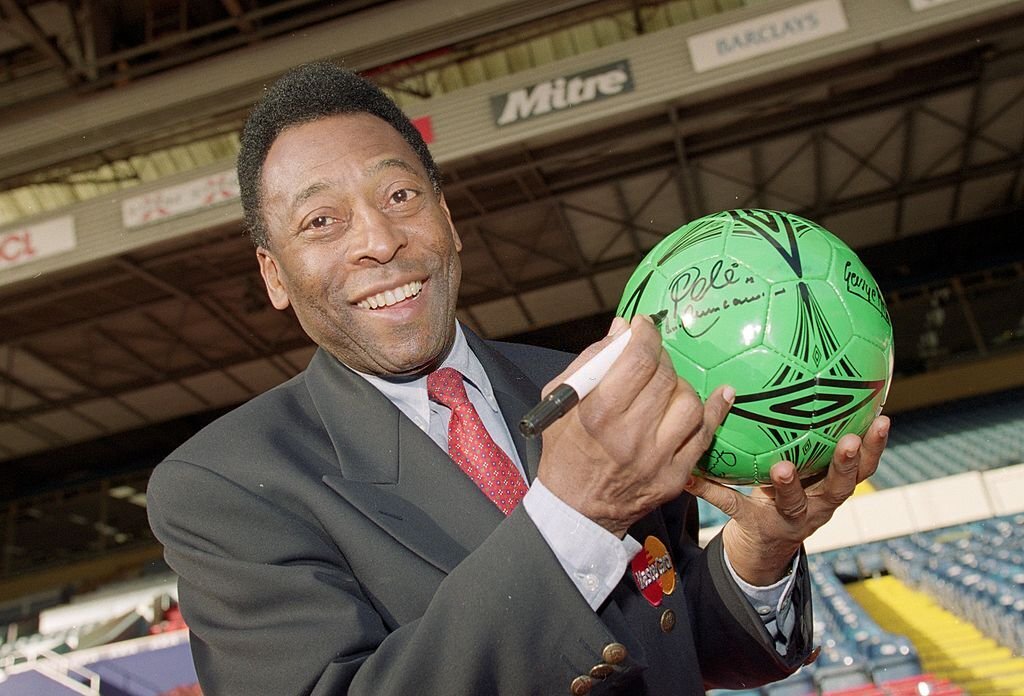 "Pelé" enters popular Portuguese language dictionary