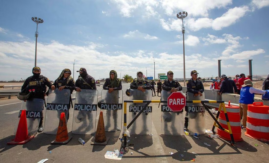 Peru militarizes its borders before the arrival of undocumented migrants