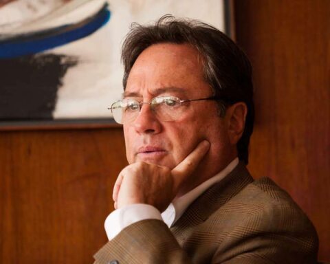 Roig shows salary increase in "a few weeks" with Labor Day a pata 'e mingo