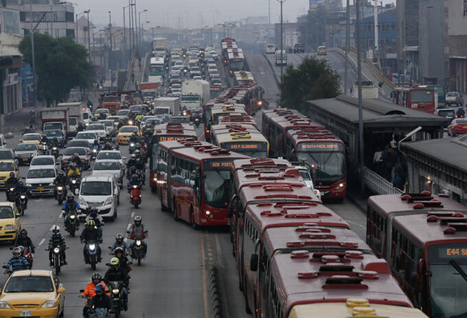 Schedule: passenger departure has collapsed the main roads of Bogotá