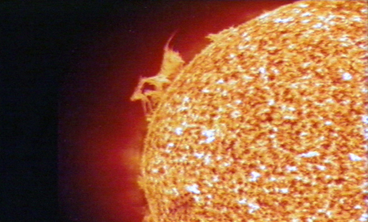 Solar storm this April would collapse the world's Internet, myth or truth?