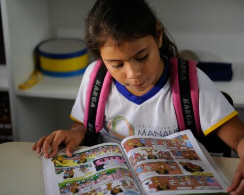 Starts this Saturday survey with literacy teachers