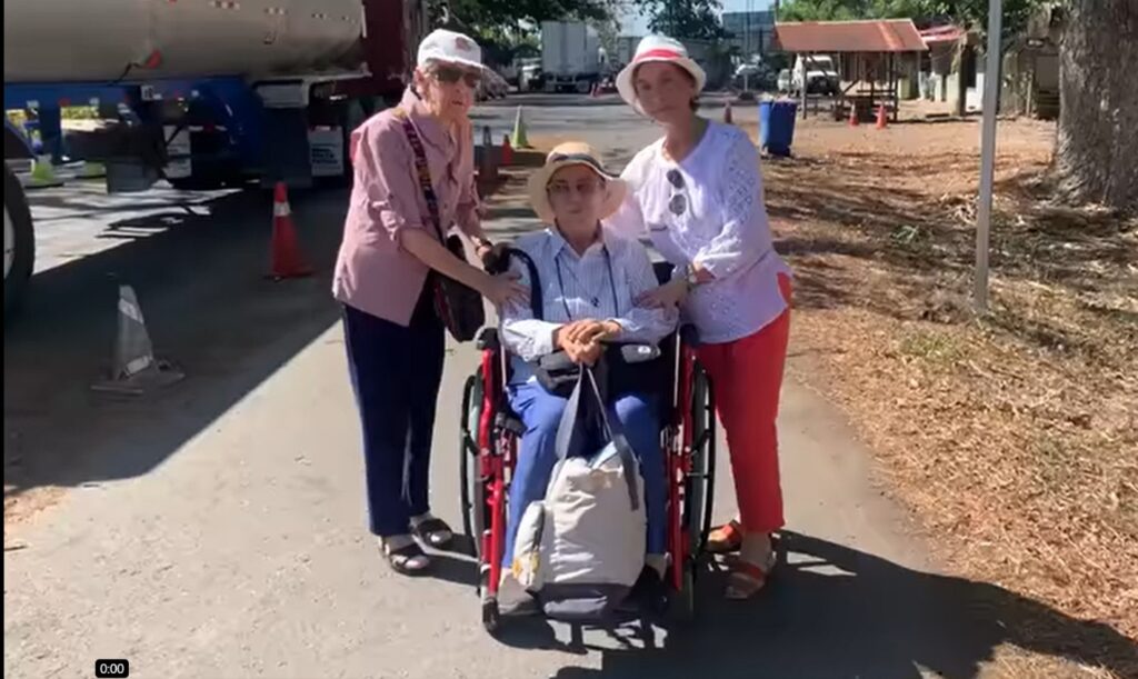 The Dominican nuns expelled by the Nicaraguan regime arrive in Costa Rica