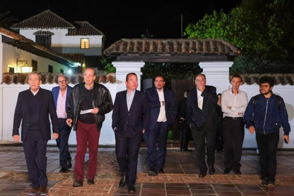 The Unitary Platform met with Gustavo Petro