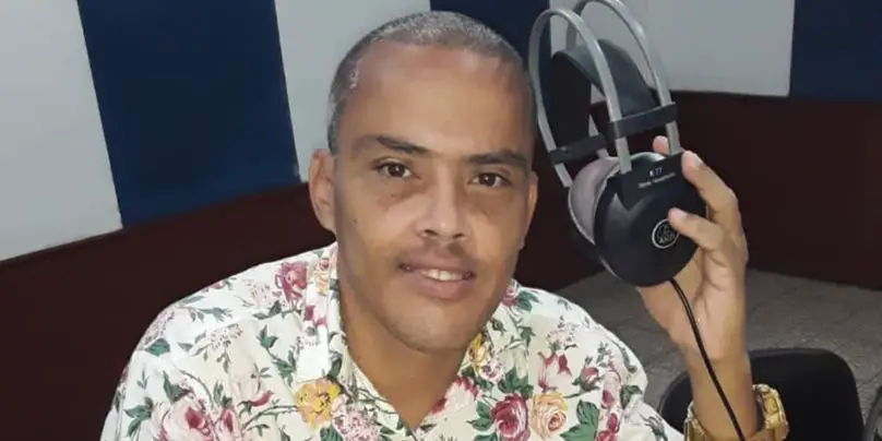 David Alexis González Joseph, emisora CMKS