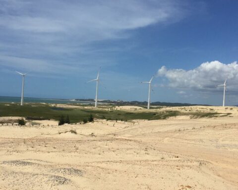 Those affected by wind power discuss damage caused to communities