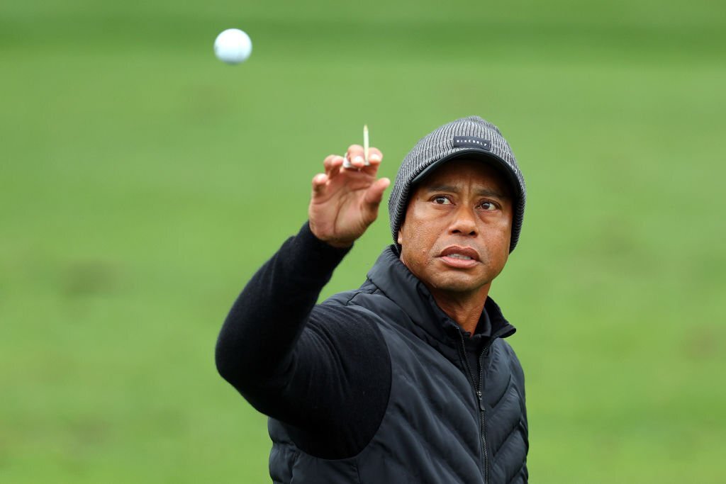 Tiger Woods undergoes another surgery on the leg damaged in the accident