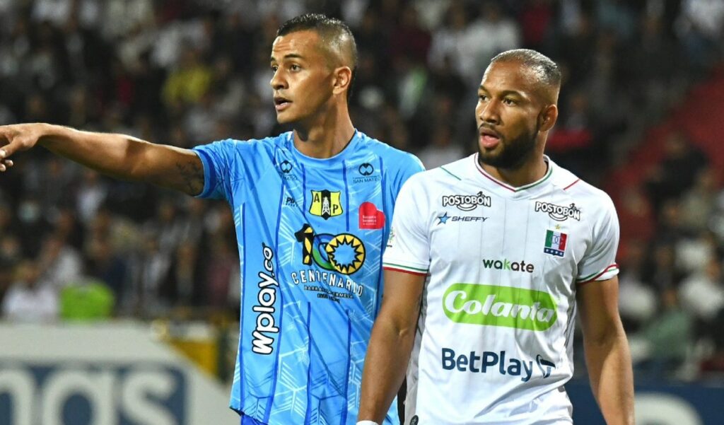 Video: Match Once Caldas vs. Alianza Petrolera was suspended, after invasion of fans on the playing field