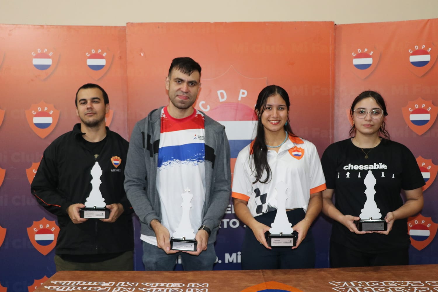 Zacarías and Oviedo are the winners of the chess qualifier