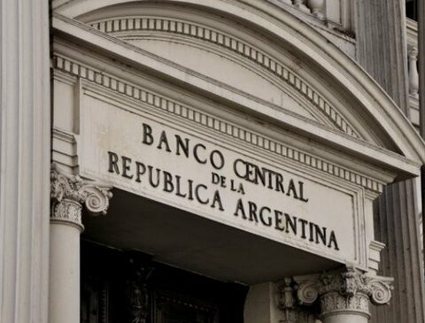 Argentina: Central Bank restricts the use of "gift cards" abroad