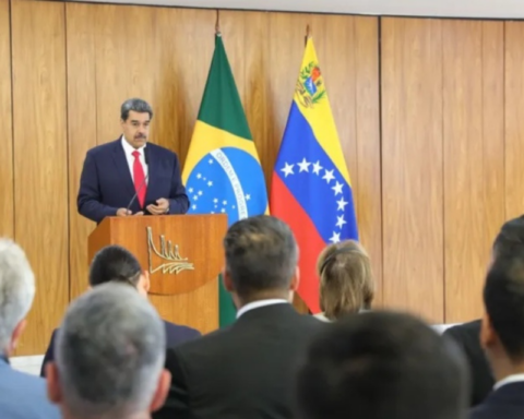 Brazilian deputy asked the US Embassy in Brazil to capture Maduro