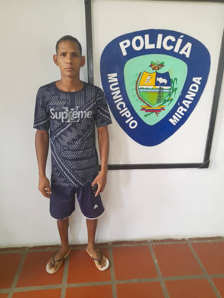 Couple arrested for chaining a 12-year-old boy in Anzoátegui