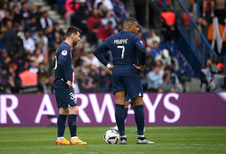 Galtier, PSG coach: "There are too many players below your level"