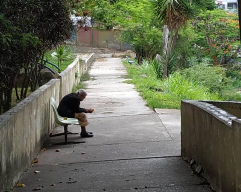 In Venezuela there are 48 psychiatric hospitals and most have no resources