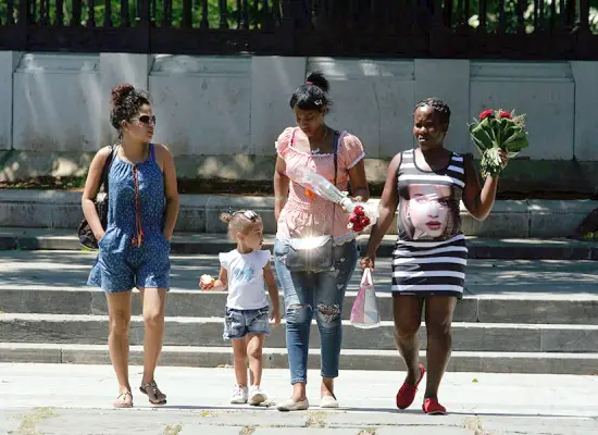 Las madres cubanas necesitan de todo