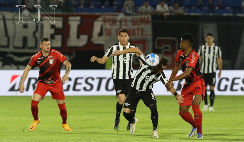 Libertad and Paranaense meet again in Saxony