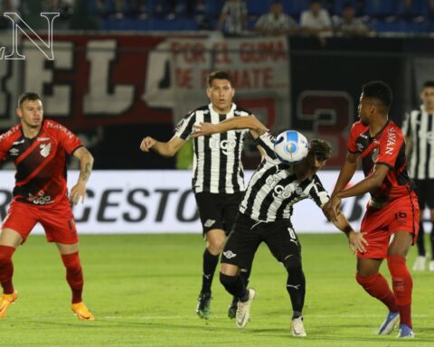 Libertad and Paranaense meet again in Saxony