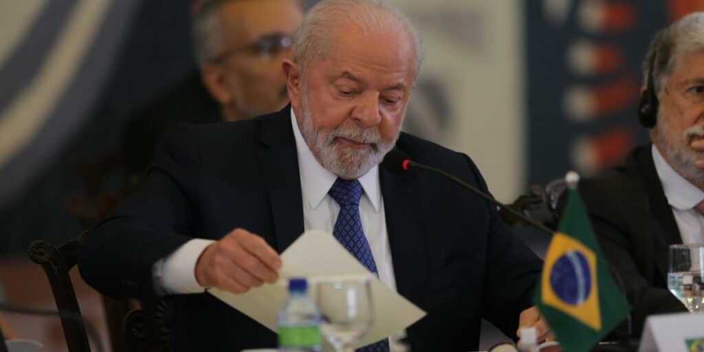 Lula says that Vinicius taught the world a lesson by rising up against racism