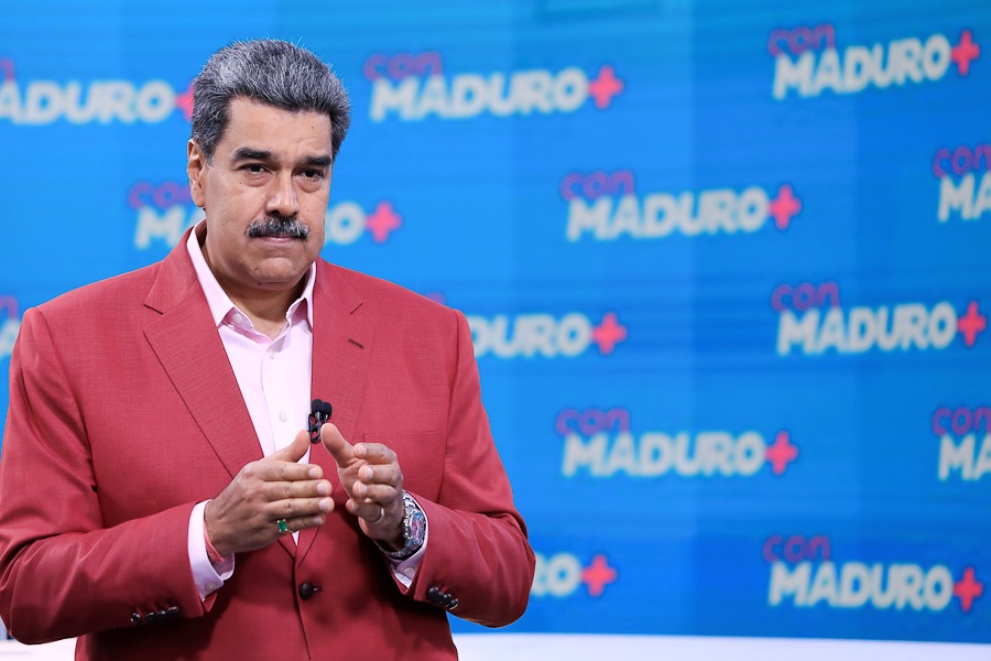 Maduro invites to preserve the environment and the spectacled bear