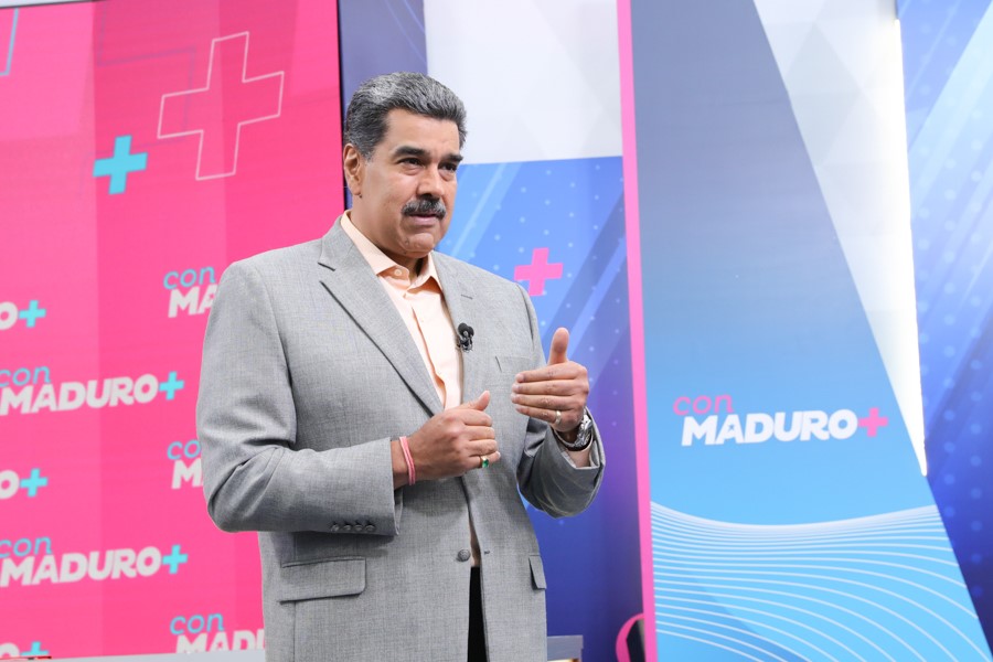 Maduro: opposition received $346 million for primaries