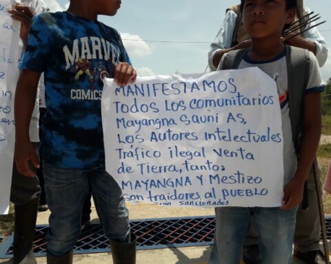 Musawas community members: "We demand freedom, security and peace"