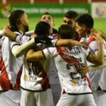 Nacional Potosí defeated Real Tomayapo (3-1) and is on the heels of the leader