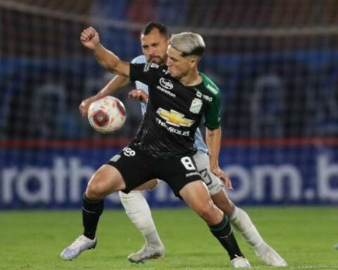 Oriente Petrolero achieved a draw (2-2) with a taste of victory against Aurora