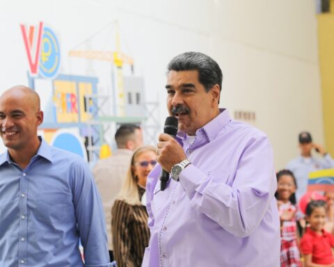 President asked to consult the people about problems in their community