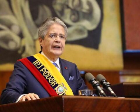 President of Ecuador will face impeachment in Congress for corruption