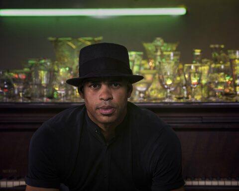 Roberto Fonseca. Foto: Alejandro Azcuy.