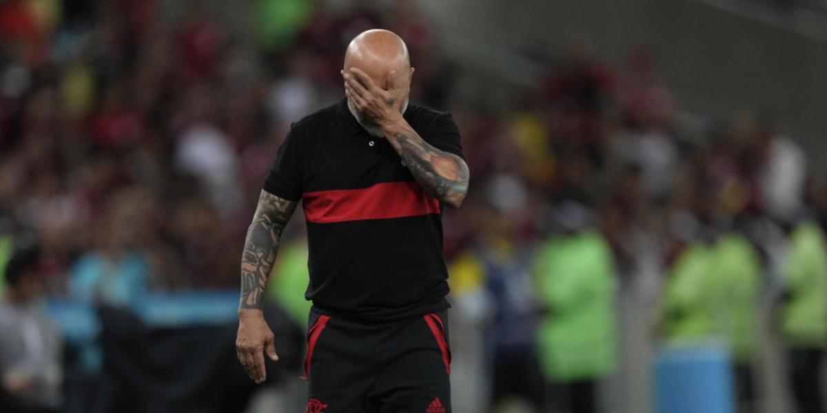 Sampaoli is mocked in Brazil for playing with the goalkeeper as the organizer of the game