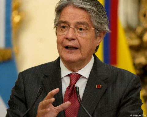 The OAS asks for "guarantees" in the political trial of the president of Ecuador