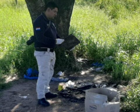 They find charred objects stolen during a demonstration